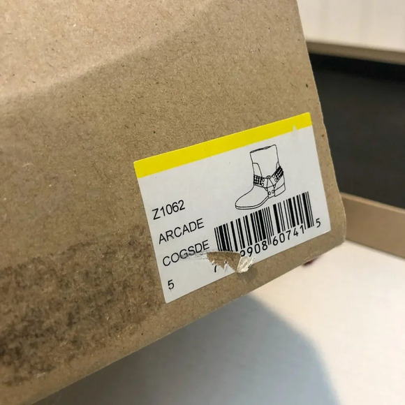 NEW RARE Zadig & Voltaire Arcade Studded Western Suede Harness Ankle Booties 5 - Picture 14 of 15